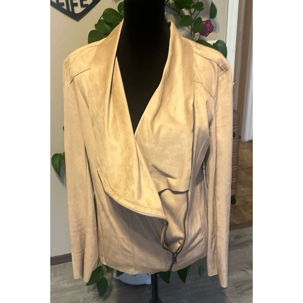 Jacket - Picture 4 of 7